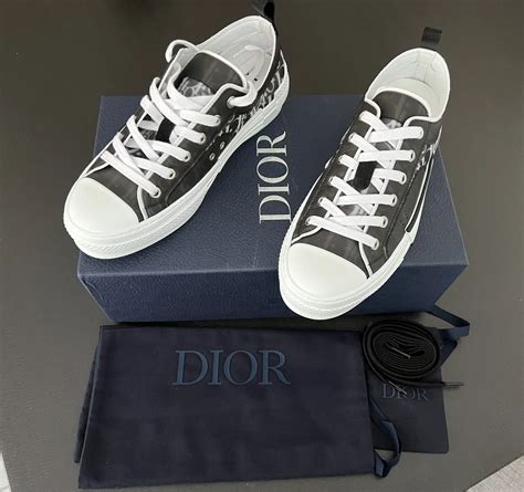 dior b43|dior b23 black and white.